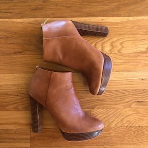 Michael Kors size 7 booties